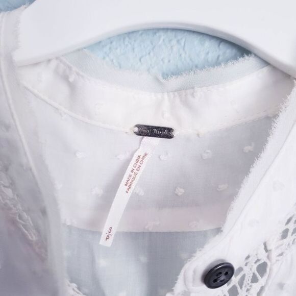 Free People Everyday Every Girl White Swiss Dot Button Down Top - Picture 5 of 8